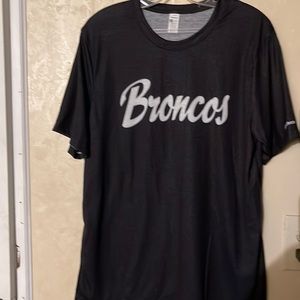 Like new feather head Broncos regular fit size large can be used man or women